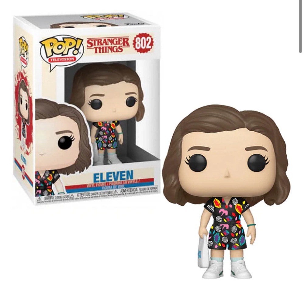 STRANGER THINGS FUNKO POP -80s Mall Eleven